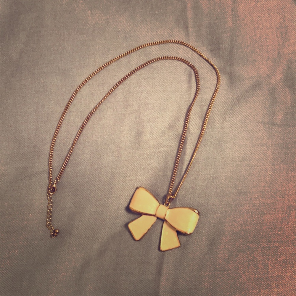 Long Bow Necklace